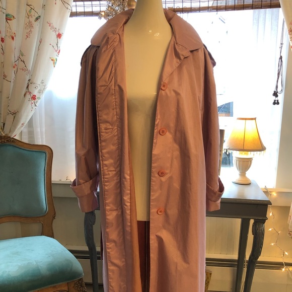 Coat - Picture 6 of 8